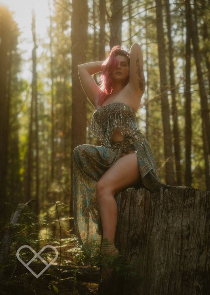 Haze Ren portrait