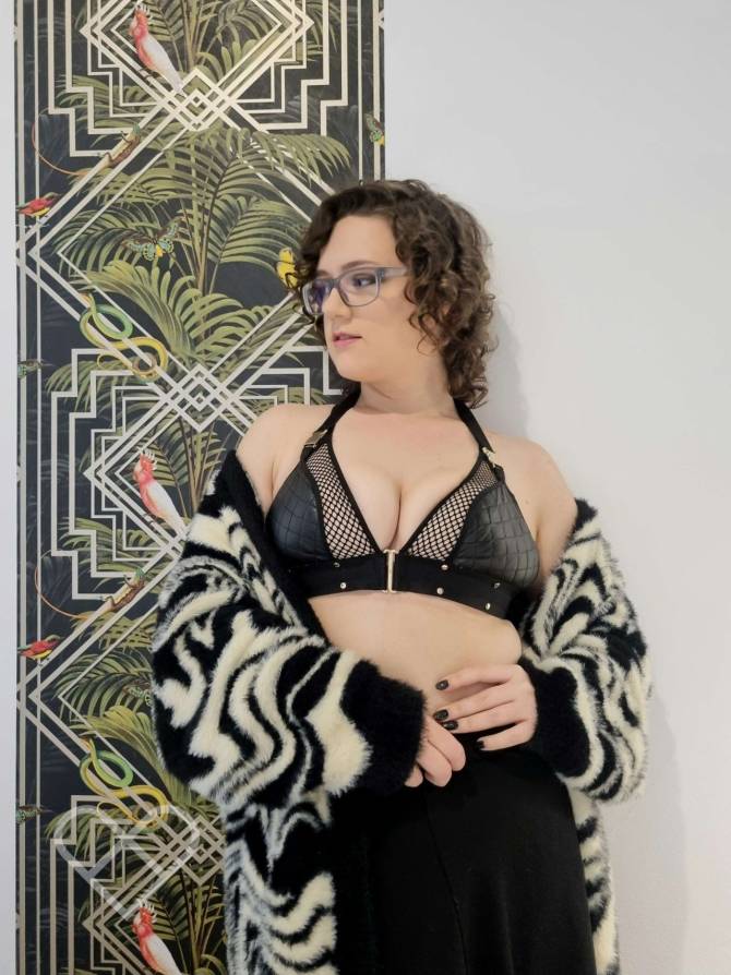 GothGirlfriendMillie portrait