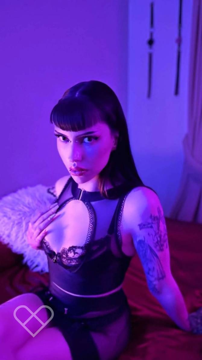 Olivia lavey portrait