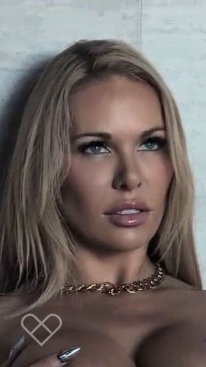 Lexington Lane - Gold Coast Escorts - Independent private escort