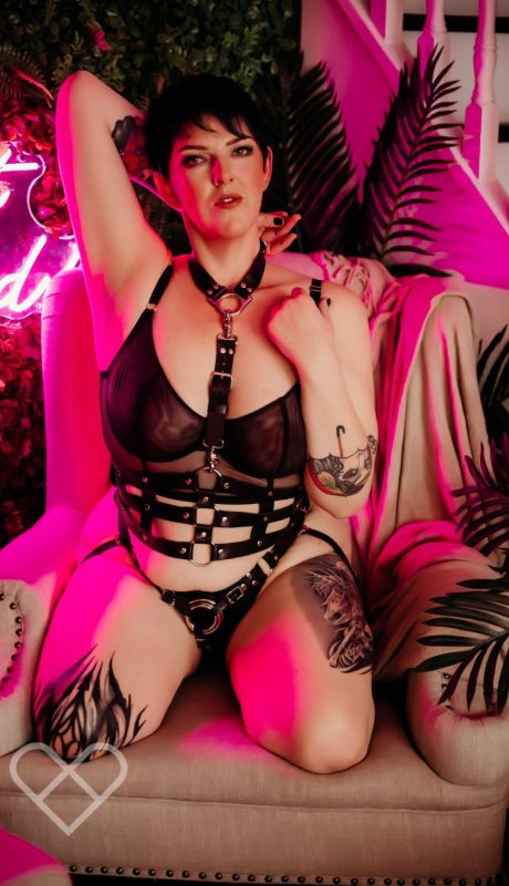 host escort image
