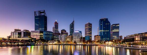 Explore Swan river in Perth with a high class escort in Perth