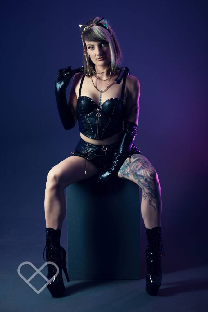 Lotus Eros portrait