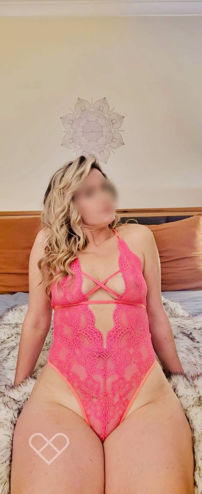 Vittoria De Luna portrait